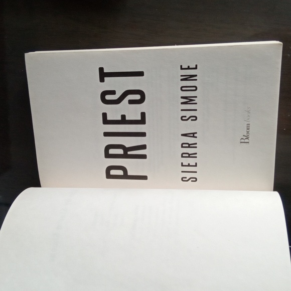 New🌈 Fiction Thriller Books PRIEST & HUNTER eden summers sierra simone - Picture 7 of 10